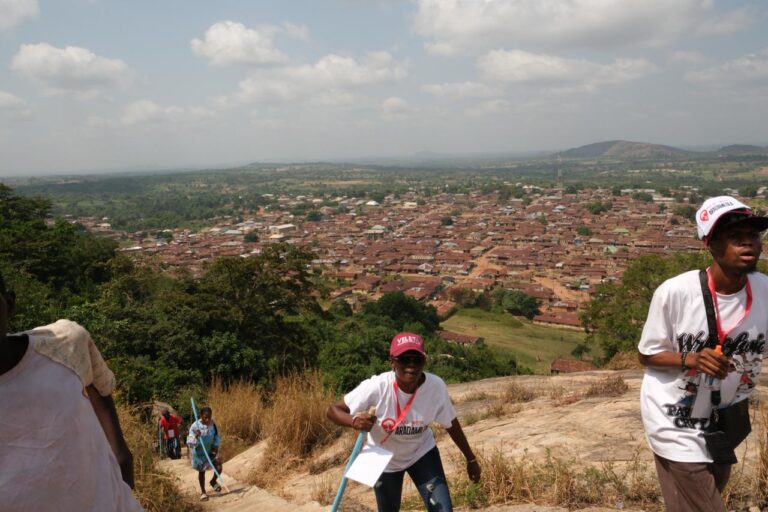 Iyake Tour Image 11