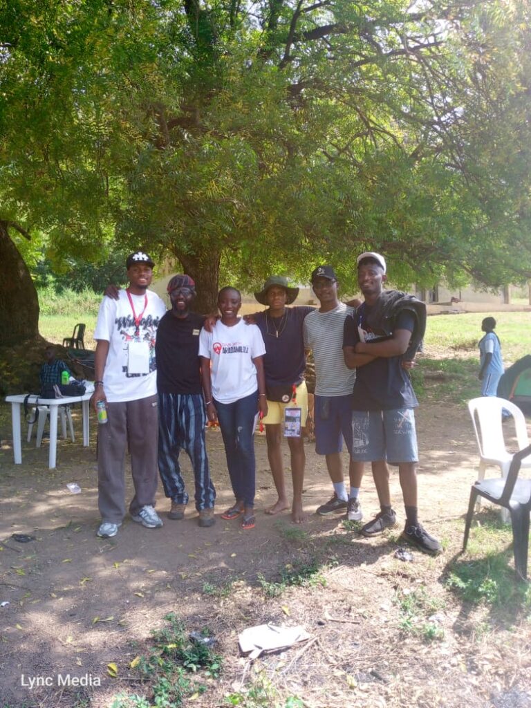 Iyake Tour Image 3